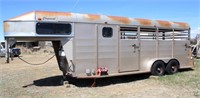 1999 Chaparral Horse Trailer