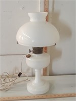 Aladdin Simplicity white oil lamp (electrified)