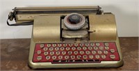 Vintage Berwin superior typewriter