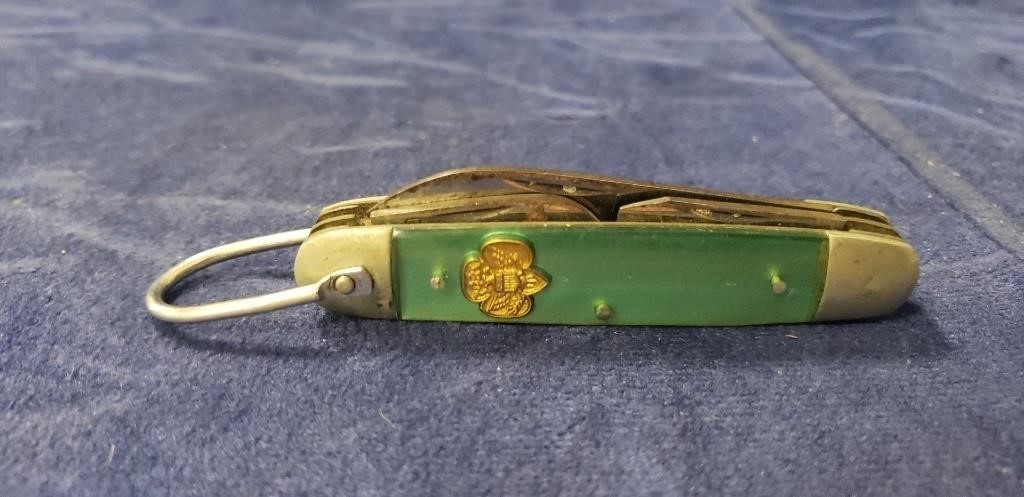 (1) Vintage Girl Scout Pocket Knife