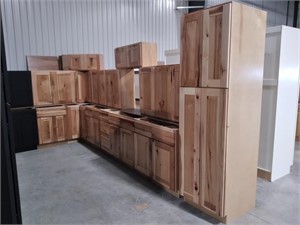 30" Hickory Shaker Kitchen Cabinet Set