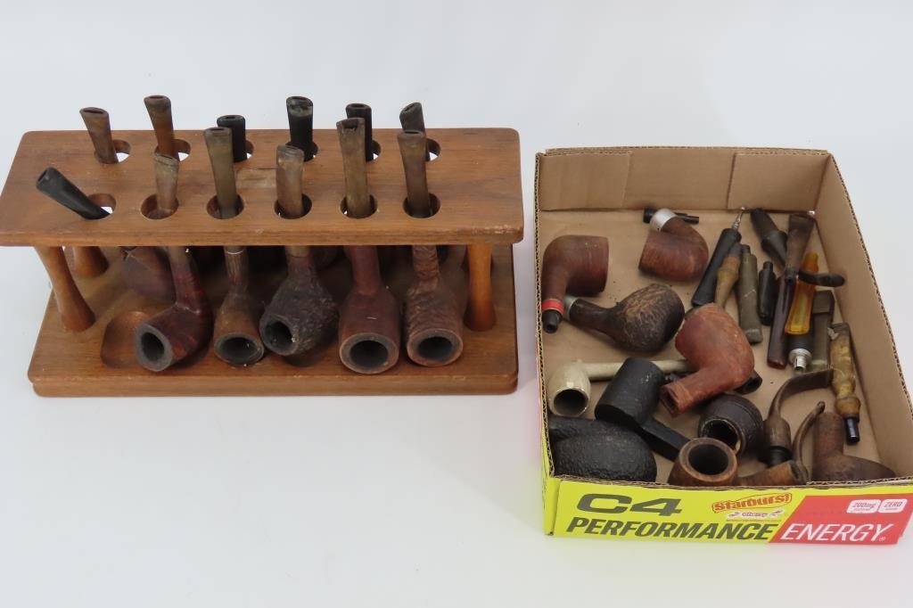 Selection of Pipes and Pipe Stand