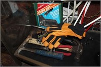 TOOLS - GLOVES
