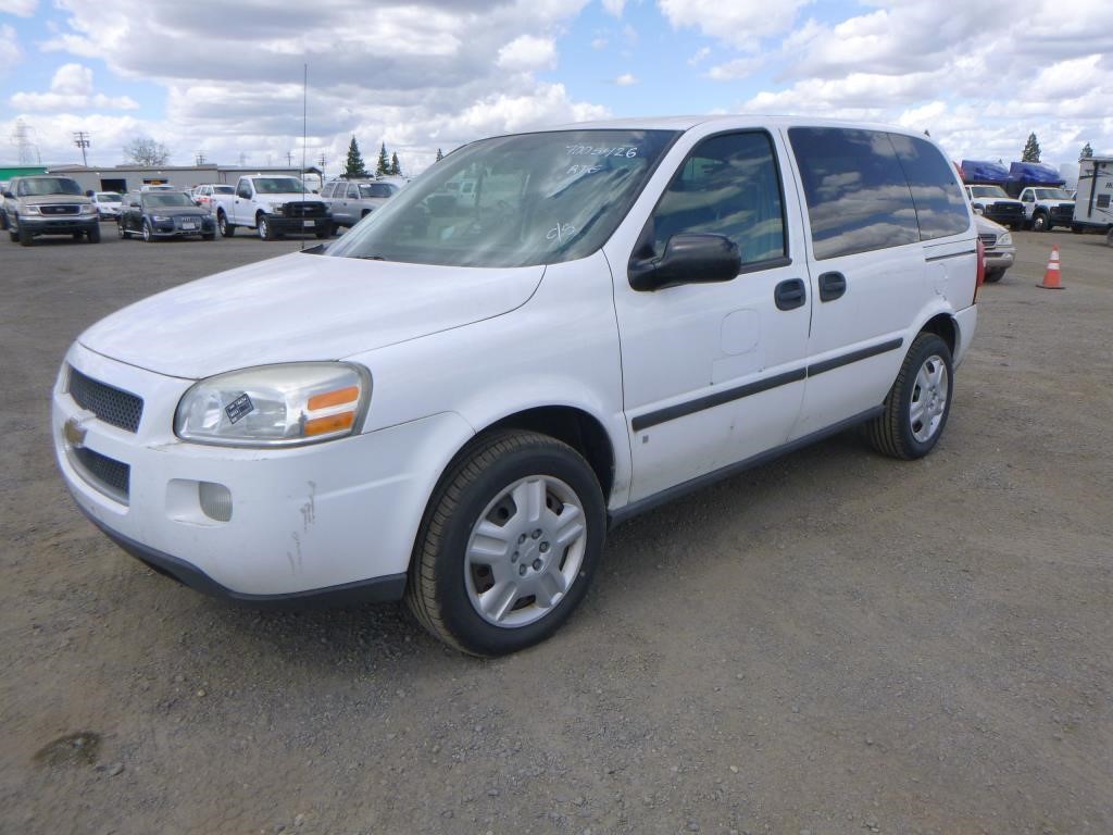 2008 Chevrolet Uplander Mini-Van