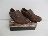 "Used" Skechers Men's 9 US Diameter Oxfords, Dark