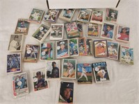 Montreal Expos Baseball Cards: Over 800!