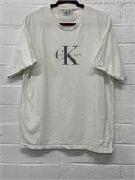 Vintage Single-Stitch Calvin Klein T-Shirt (L/XL)