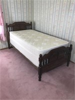 TWIN BED W/ SEALY MATTRESS & BOX SPRING