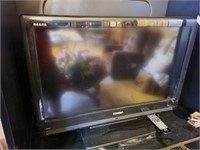 32 IN TOSHIBA TELEVISION FLAT SCREEN