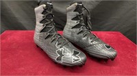 Under Armour Hightop Cleats. Size 8.