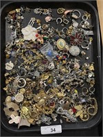 Lrge Lot Of Vintage Earrings, Jewelry, Pins.