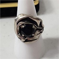 Silver 925 black stone ring sz 9