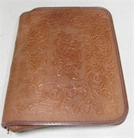 Hytone Co Foliated Etched Cow Hide Zippered Binder