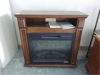 Electric Fireplace - like new working condition