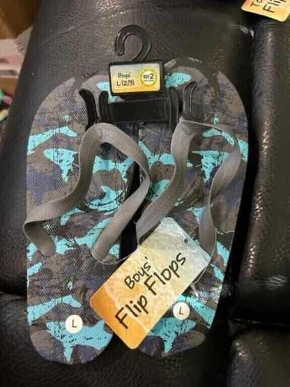 Boys Sharks Flip Flops NEW S 11/12