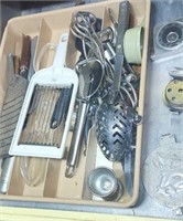 Utensils and contents of drawer