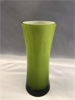 VINTAGE GREEN ART GLASS VASE 6.75" TALL