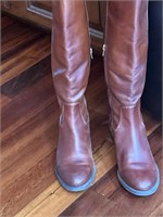 Brown INC Riding LeatherBoots Size 8.5 great
