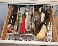 Lot of Misc Kitchen Utensils