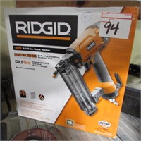 RIDGID 2 1/8" BRAD  NAILER