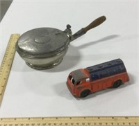 Metal crumb catcher w/ toy car