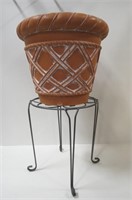 "Terracotta"  Plant Pot With Stand