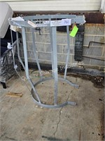ladder safety cage (outside)