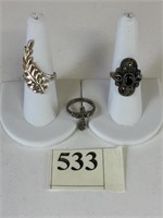 THREE RINGS TWO MARCASITE CROSS SIZE 5 CENTER
