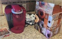 Red Keurig Coffee Maker w/ Assorted Pods