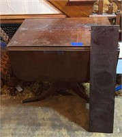 Antique table with leaf -2 feet missing metal