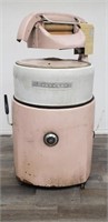 Kenmore electric rolling washing machine as is