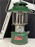 1970 COLEMAN GAS LANTERN DOUBLE BURNER