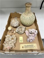 Pottery Vase & Fish / Seashell Decor