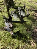 3PT HITCH FORD 3 BOTTOM TURNING PLOW
