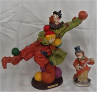 2 CLOWN FIGURINES*VERSAILLES