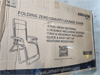 Folding zero gravity lounge chair (Black)
