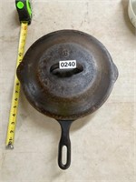 Cast Iron Chicken Fryer No 8