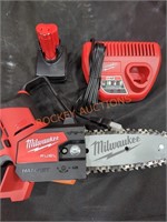 Milwaukee M12 hatchet 6" Pruning Saw kit