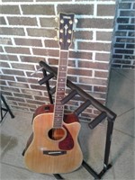 Yamaha DWX-8C Acoustic Electric Guitar