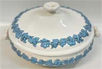 DESIRABLE WEDGWOOD COVERED SERVING DISH