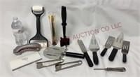 Pampered Chef Kitchen Utensils / Gadgets - 14