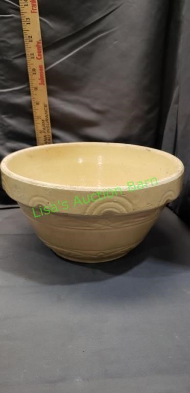 Vintage Butter yellow crock mixing bowl