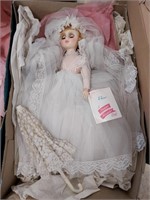 VINTAGE MADAM ALEXANDER DOLL