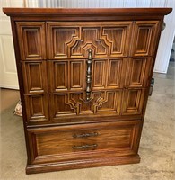 Vintage Chest of Drawers