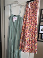 2 LADIES SUNDRESSES NEW W/ TAGS SIZE LRG