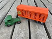 Structo Cattle Farms Toy Truck & Trailer