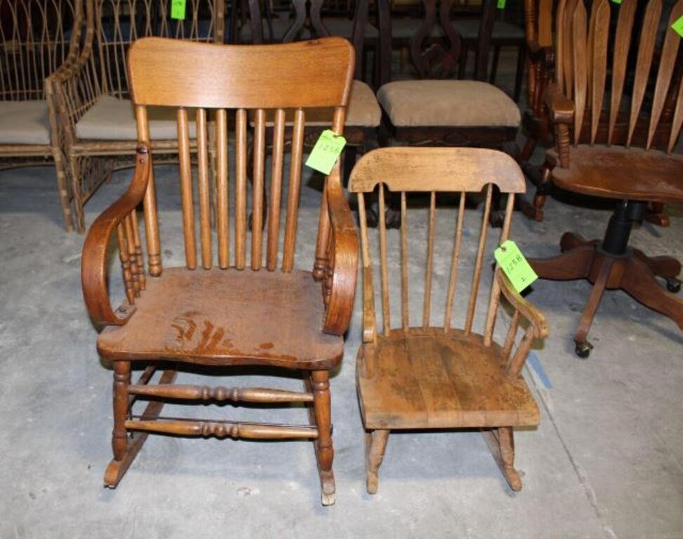 Mom & Child Rocking Chairs