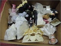 BRIDE AND GROOM BOX