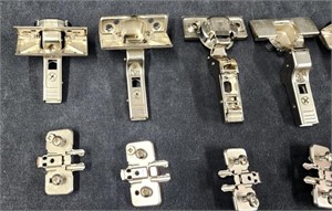 (5) Cabinet Hinges