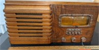 Vintage Coronado Radio